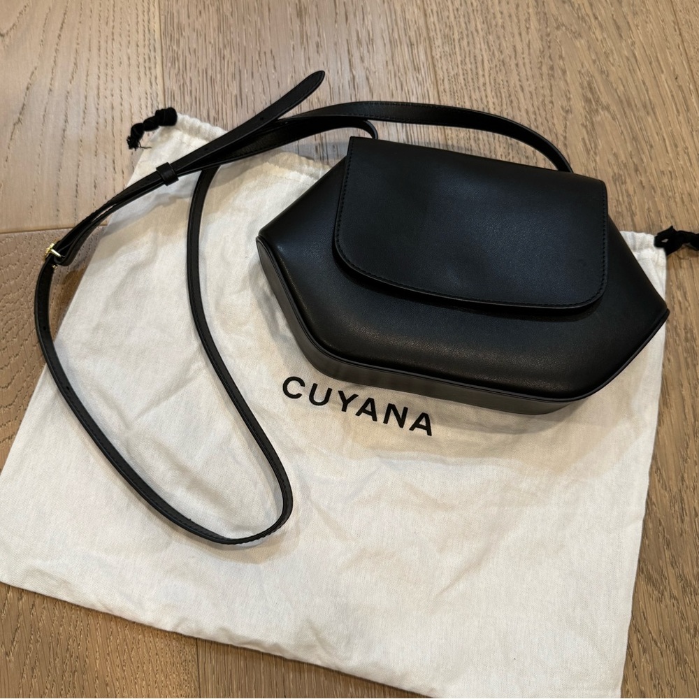 Cuyana Black Crossbody Bag